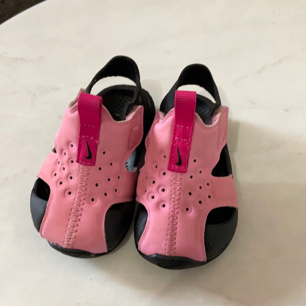Nike Sandals-Pink Size 3